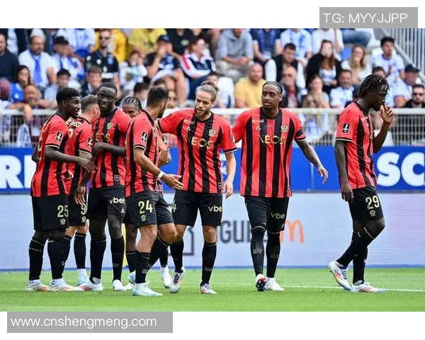 勒阿弗尔与兰斯的激烈对决揭示法甲新赛季的竞争格局与球队实力对比 勒阿弗尔与兰斯的激烈对决揭示法甲新赛季的竞争格局与球队实力对比